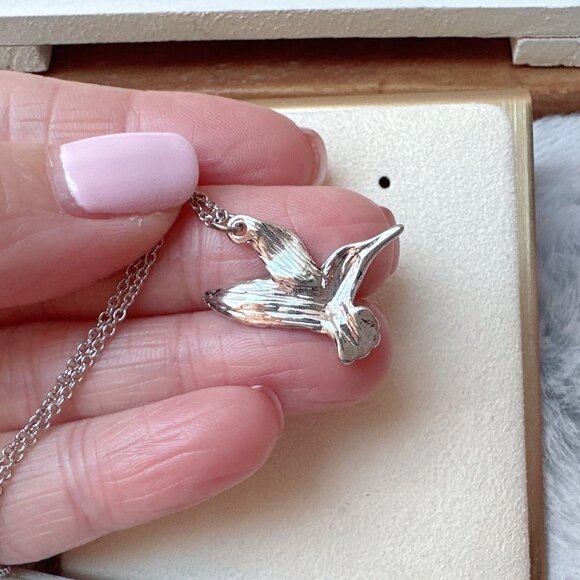 Antique Silver Hummingbird Bird Charm Pendant Necklace - Picture 2 of 4